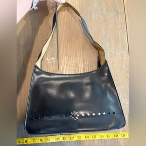 Mondani Black Shoulder Bag